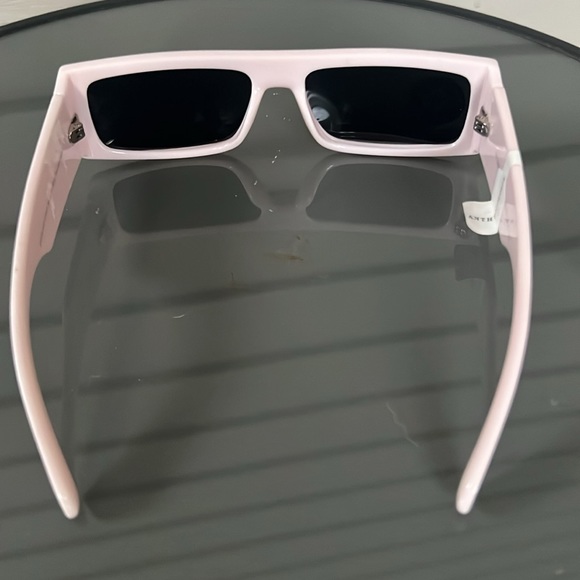 Mat&Nat sunglasses - Picture 3 of 4